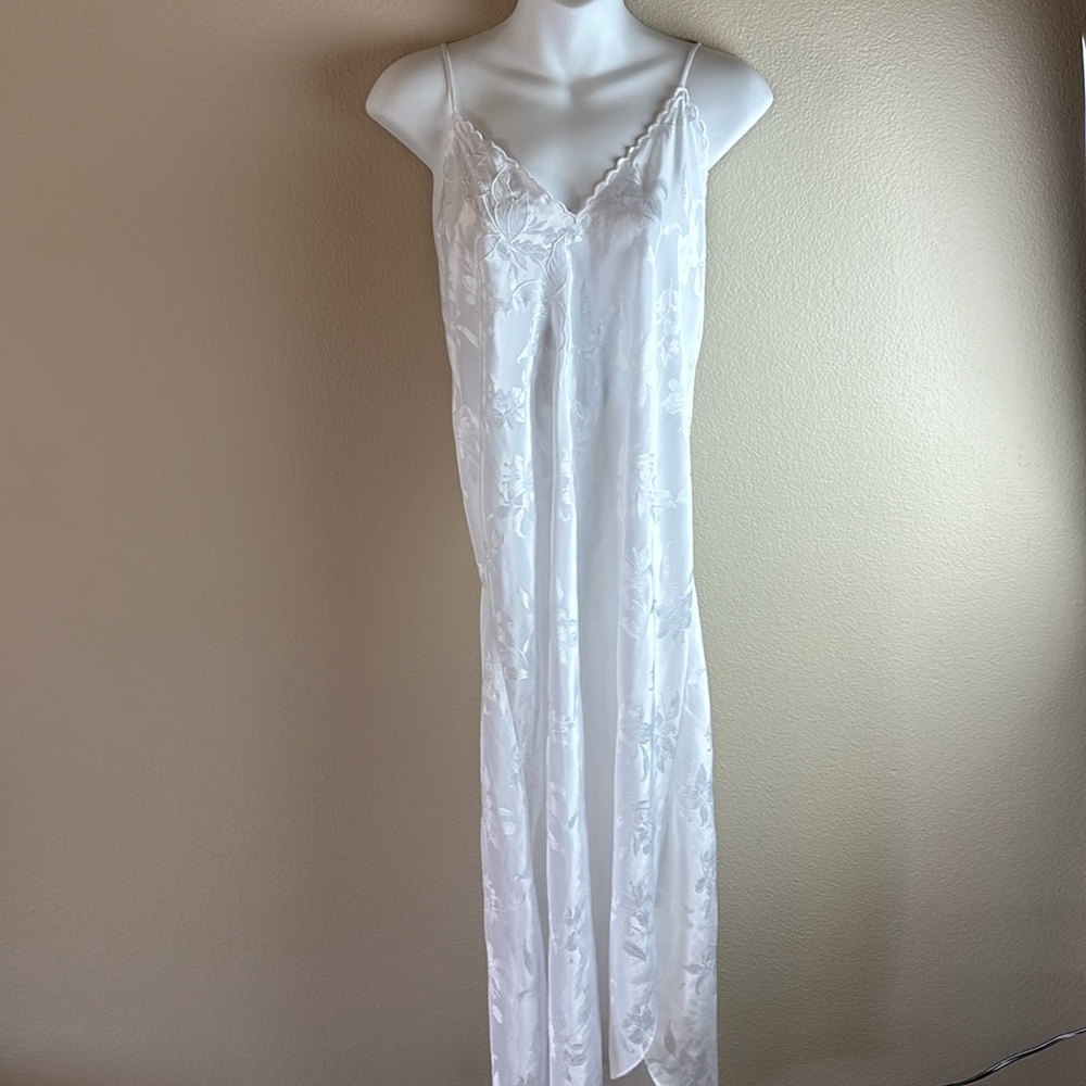 Vintage Val Mode Lingerie Dress Nightgown Size M Long
